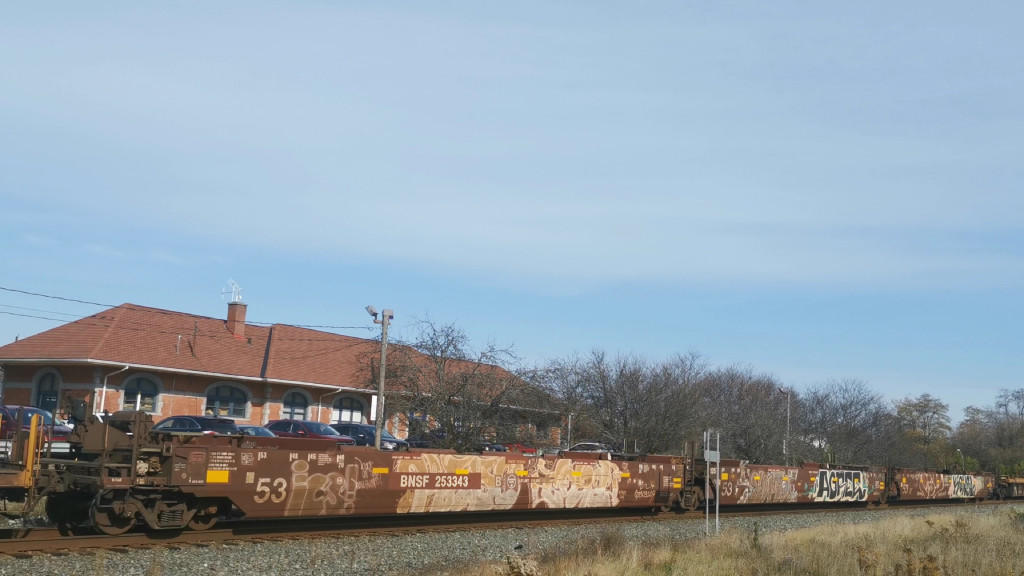 BNSF 253343 (Triple Well Car Altogther)